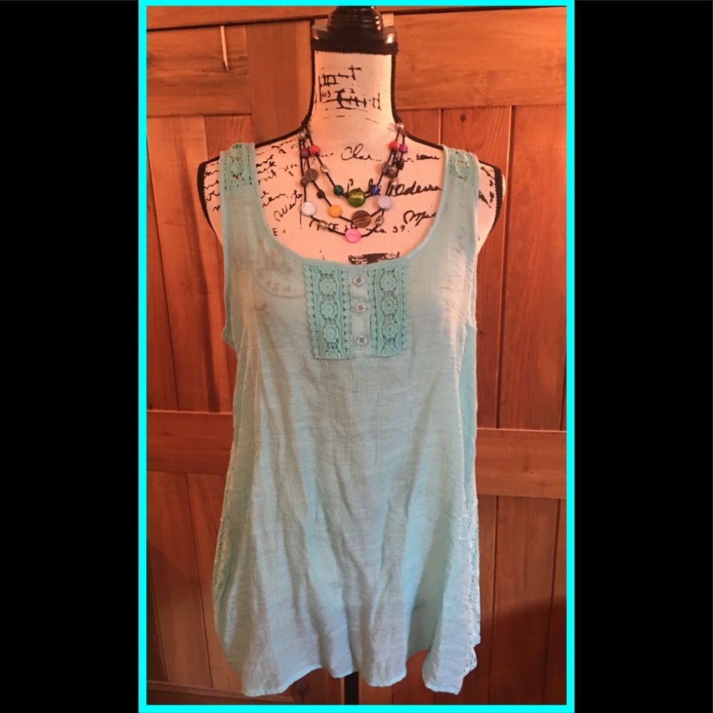 Aqua Flowy Top
